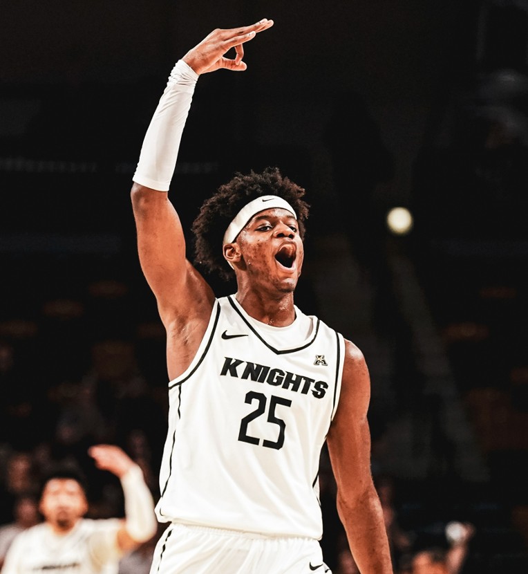 开云体育官网-包含费耶诺德内部会议纪要流出——窗口期造点机会,NBA季后赛使命明确,球探报告显示潜力的词条-开云体育官网